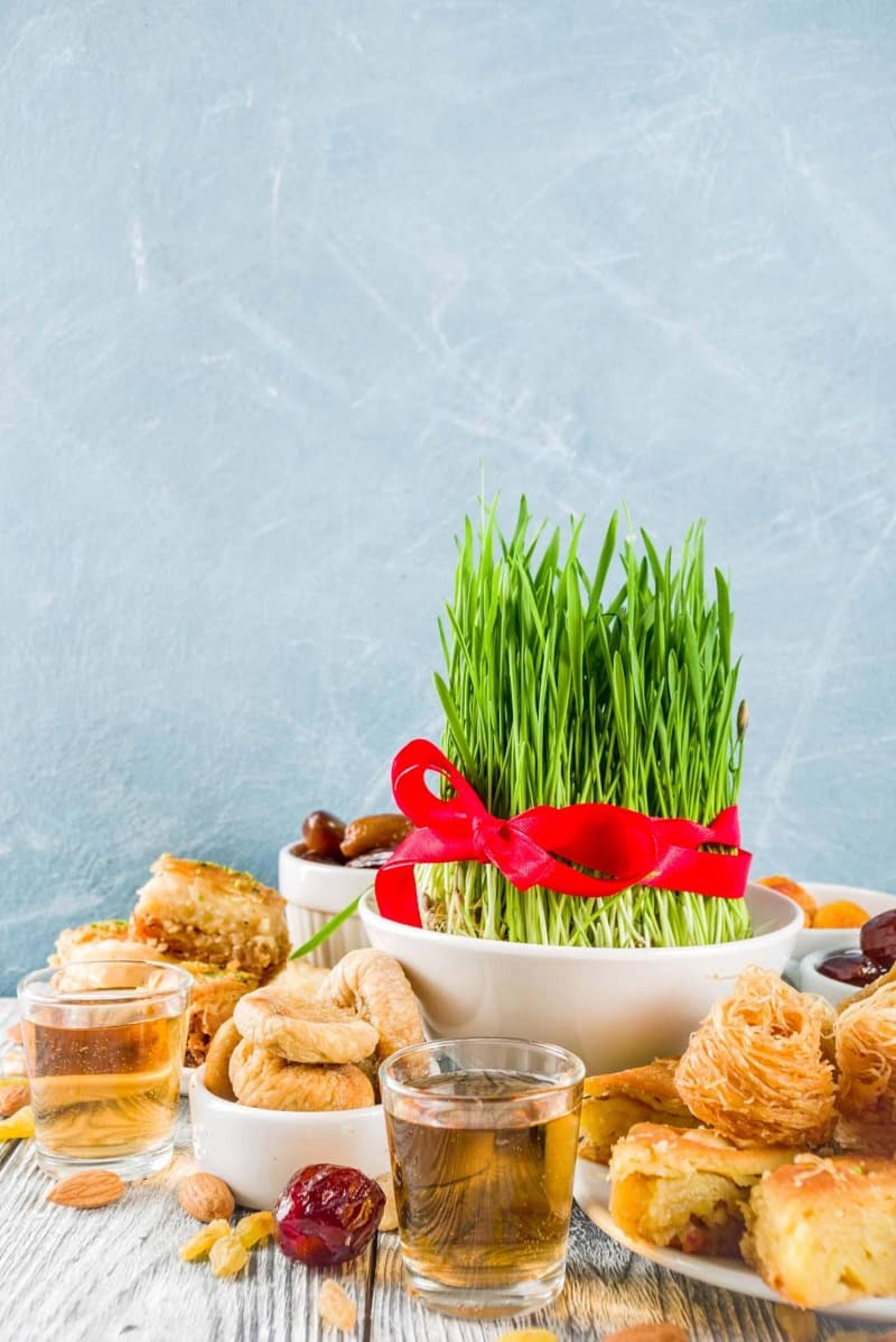 سفره هفت سین و شیرینی عید