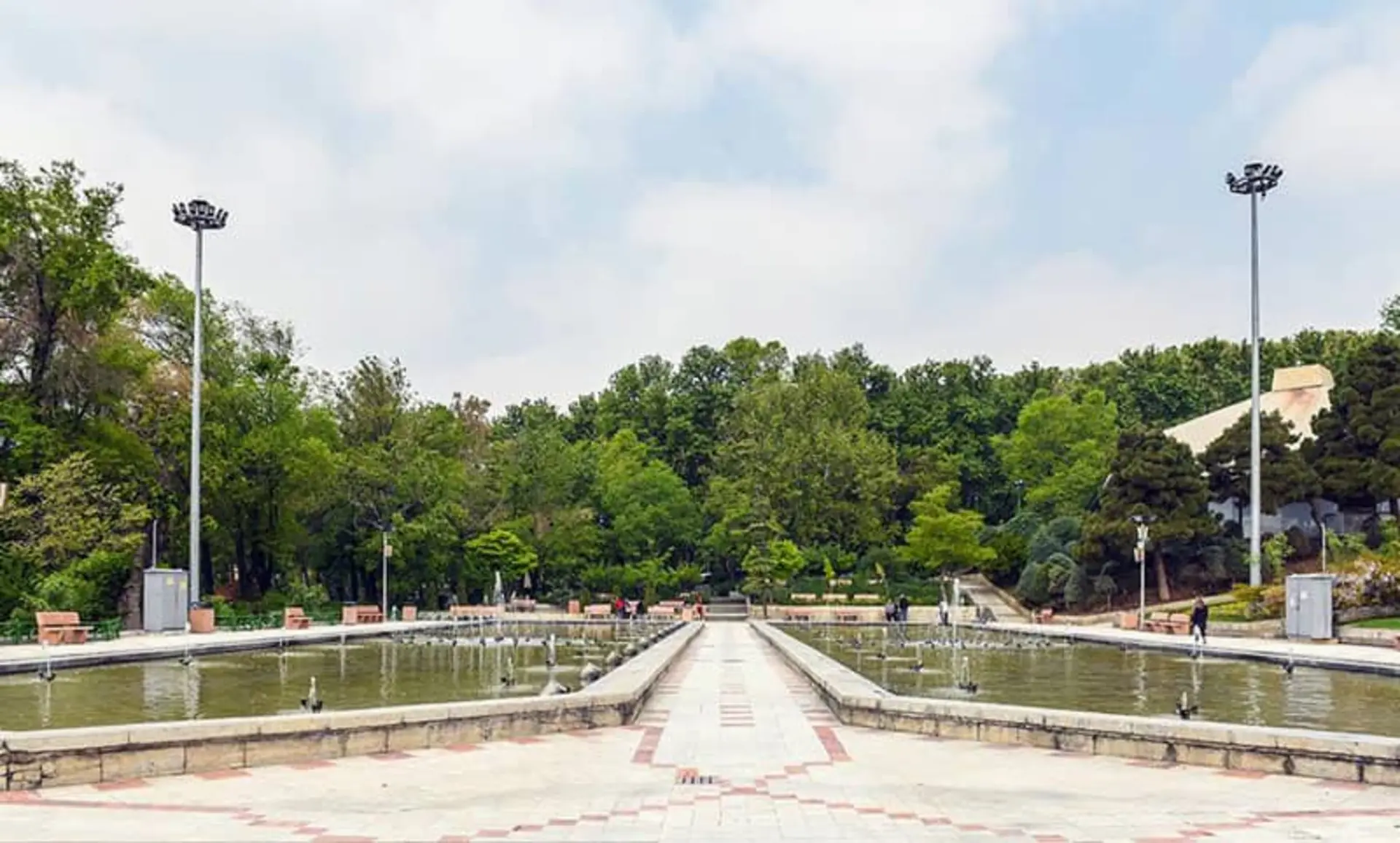 پارک نیاوران تهران