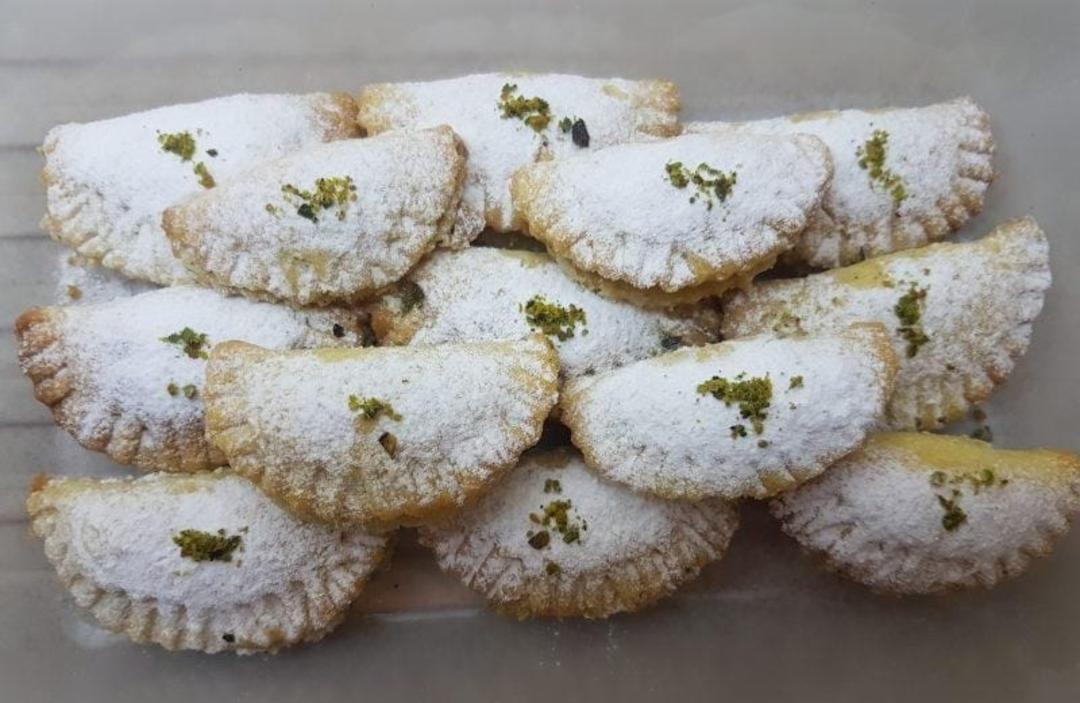 طرز تهیه نان قندی ساوه