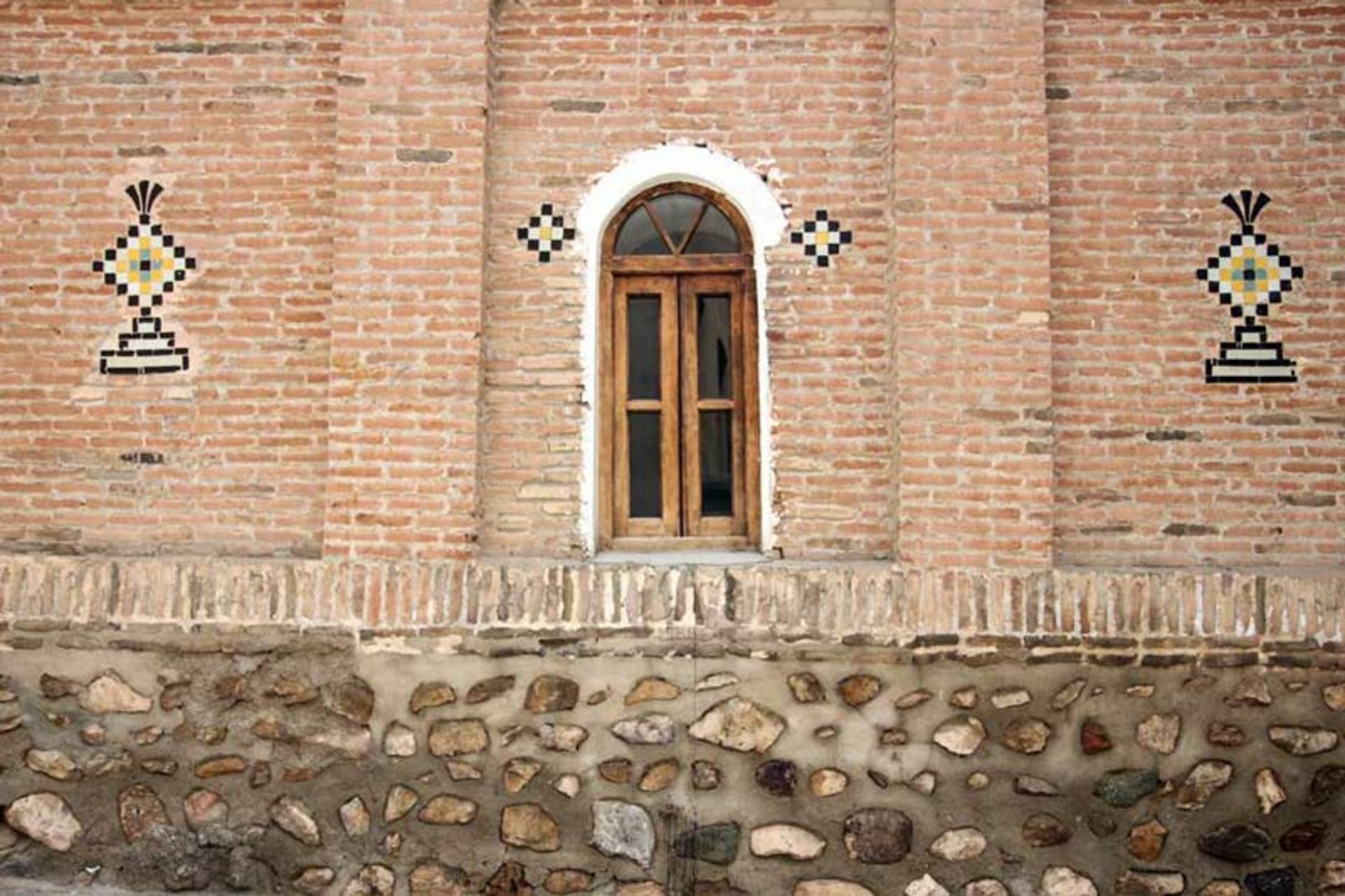 کاشی‌کاری مسجد دو مناره سقز