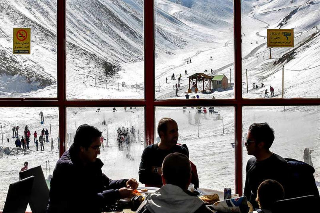 کافی شاپ پیست اسکی شیرباد