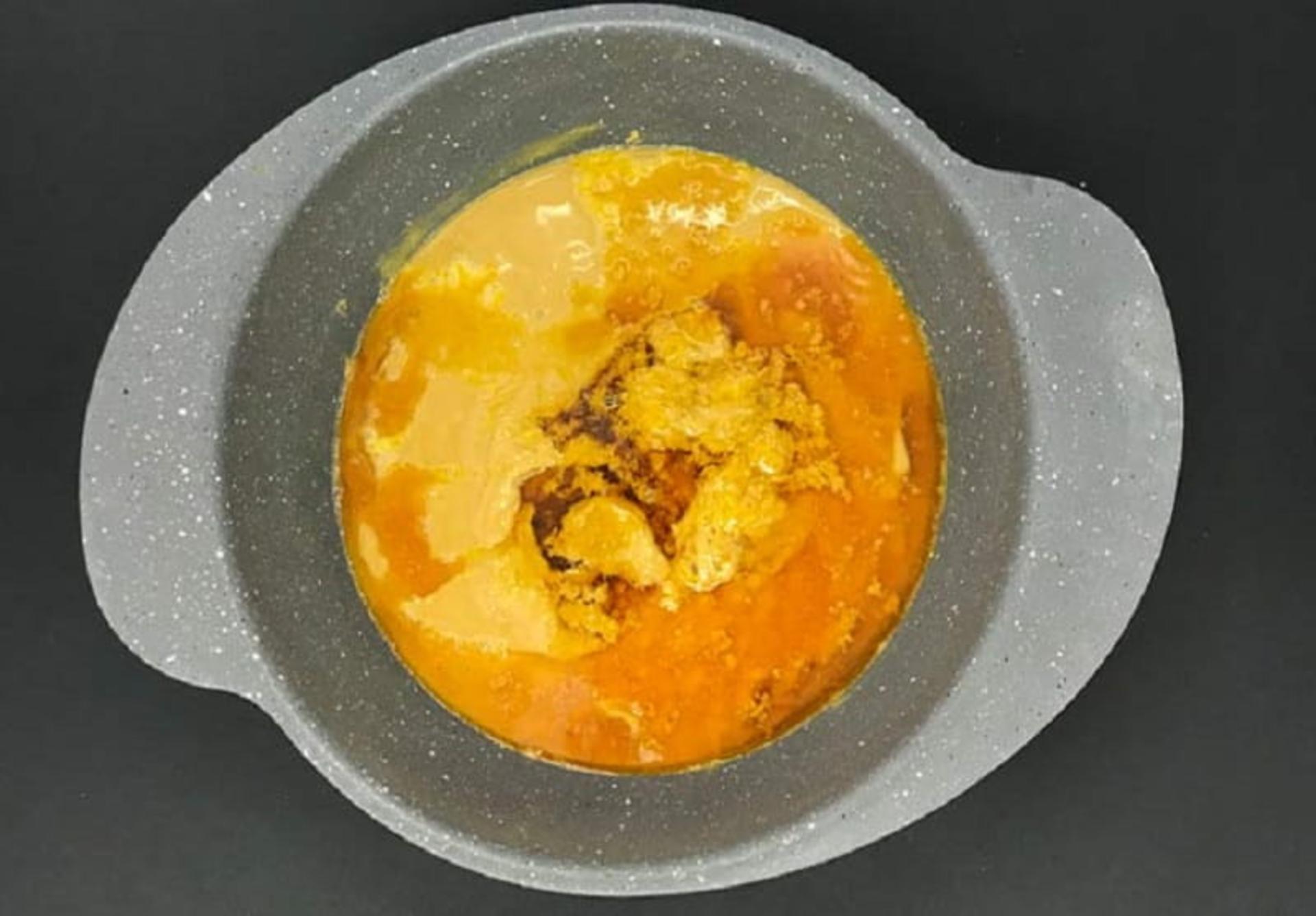 اضافه کردن شربت به حلوا