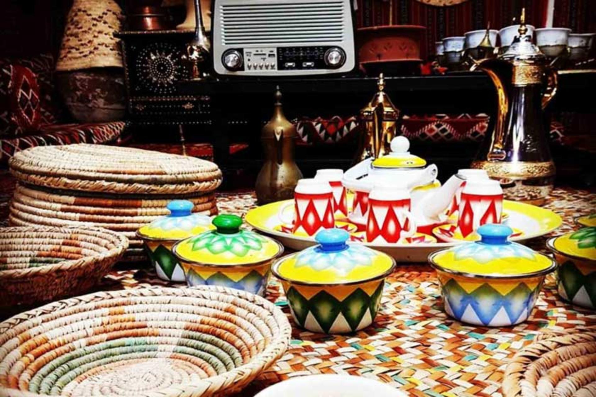 ظروف چای‌خوری اقامتگاه روستای باغو کیش