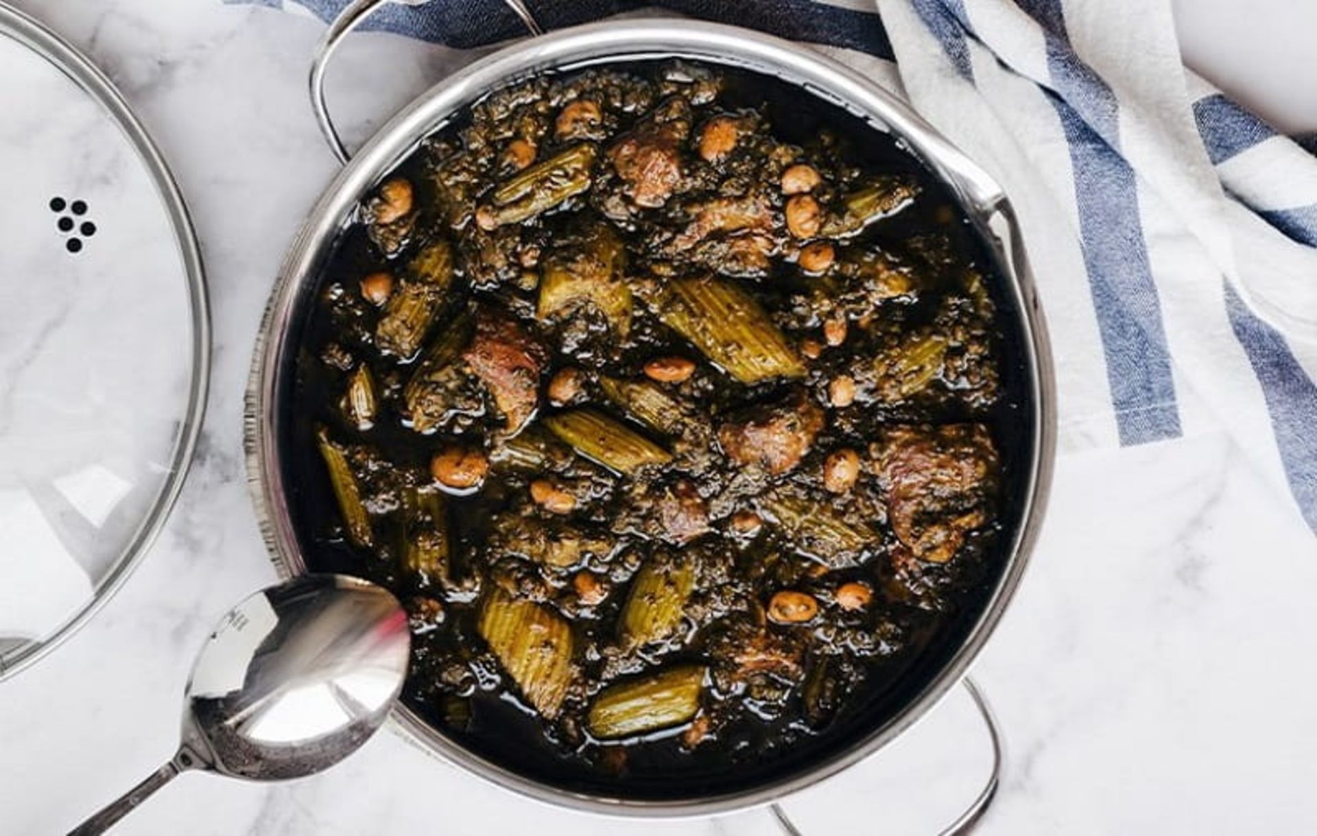 قورمه سبزی