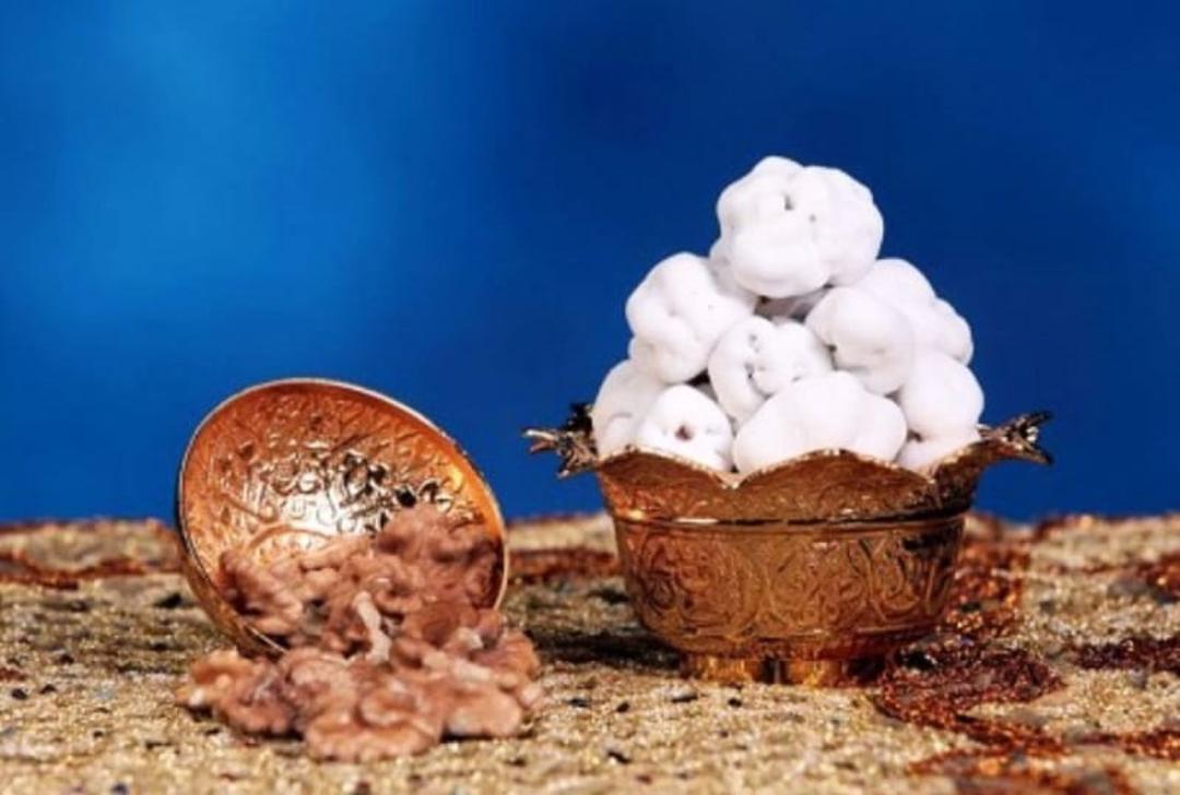 طرز تهیه نقل بیدمشک