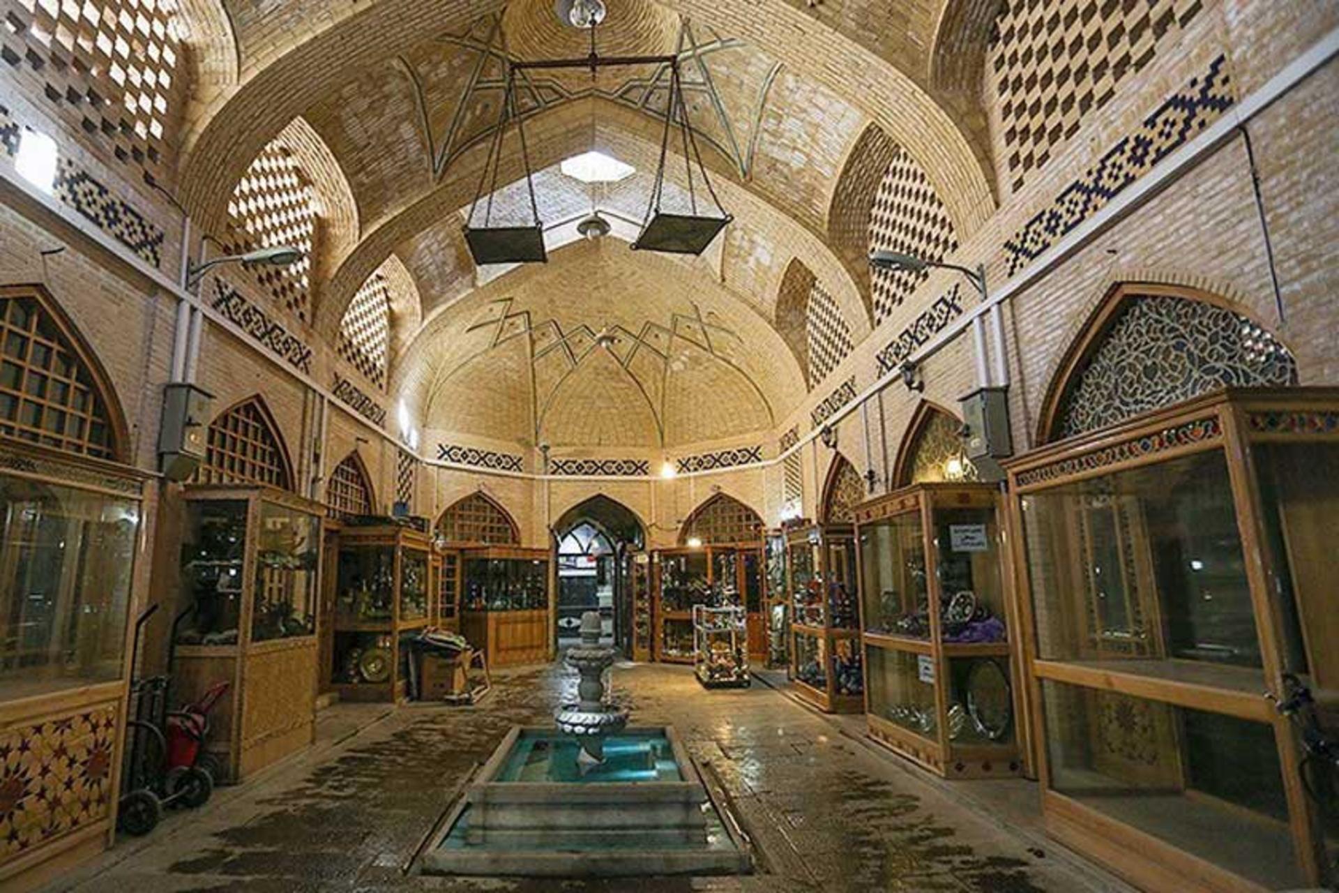 معماری تیمچه‌های بازار قیصریه اصفهان