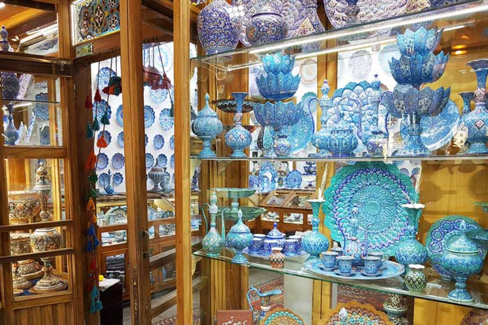 صنایع دستی میناکاری ایران در اصفهان