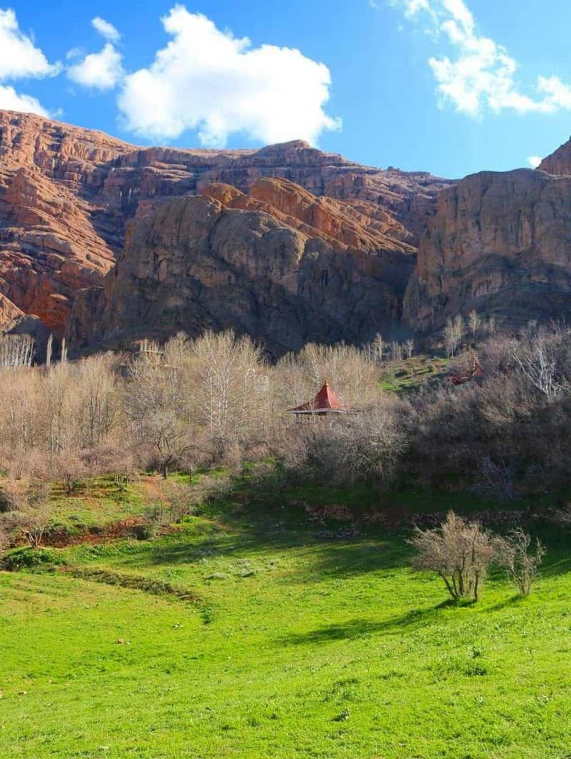 طبیعت بهار در قلات