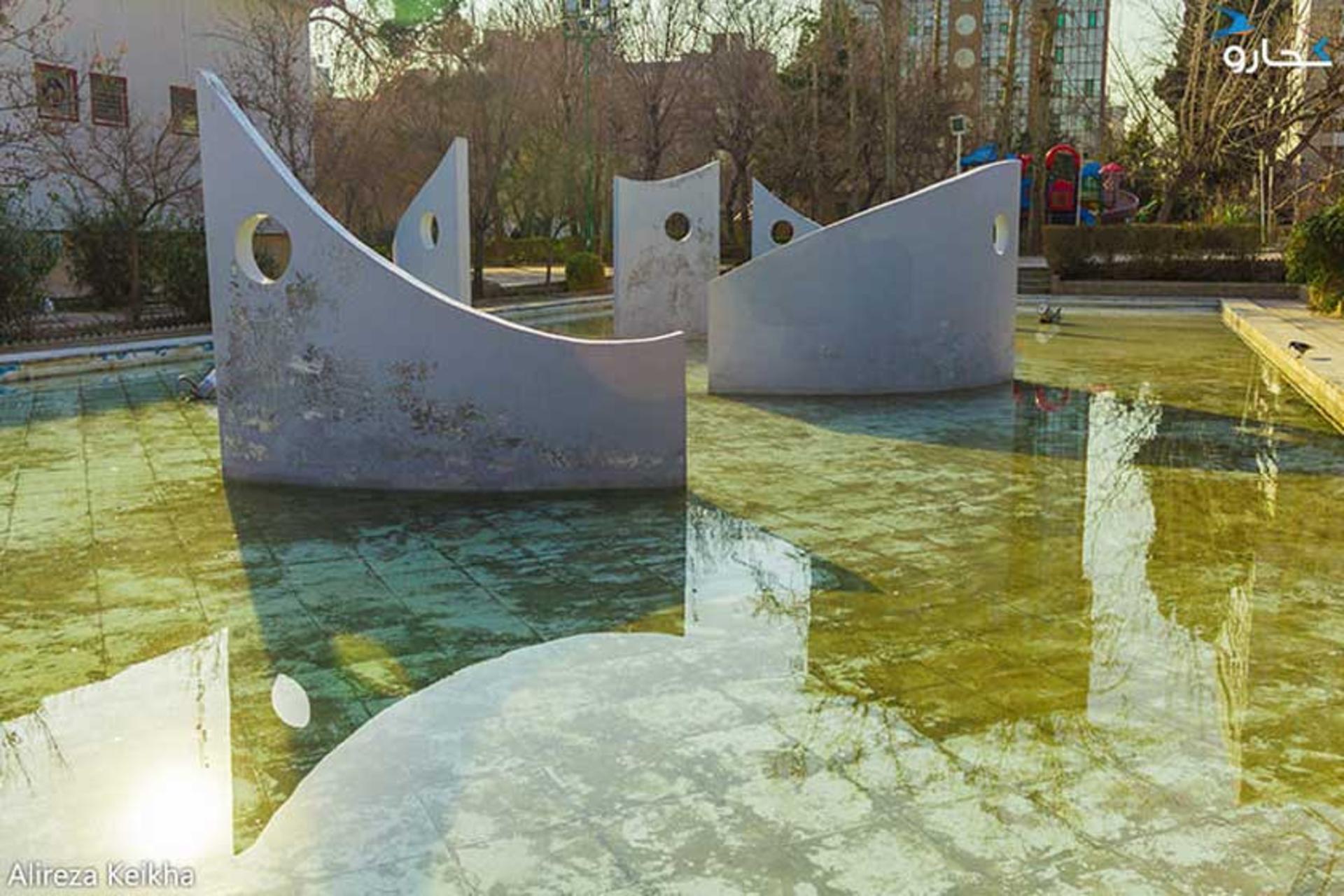 المان‌های پارک هنرمندان
