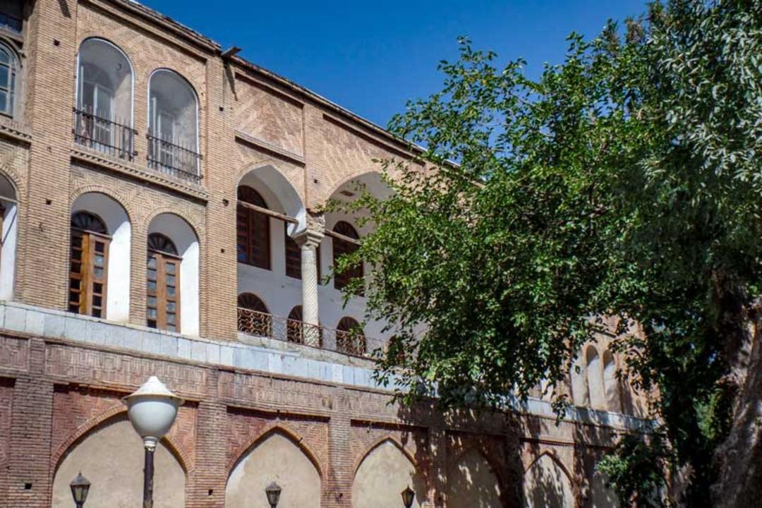 معماری عمارت وکیل‌ الملک سنندج