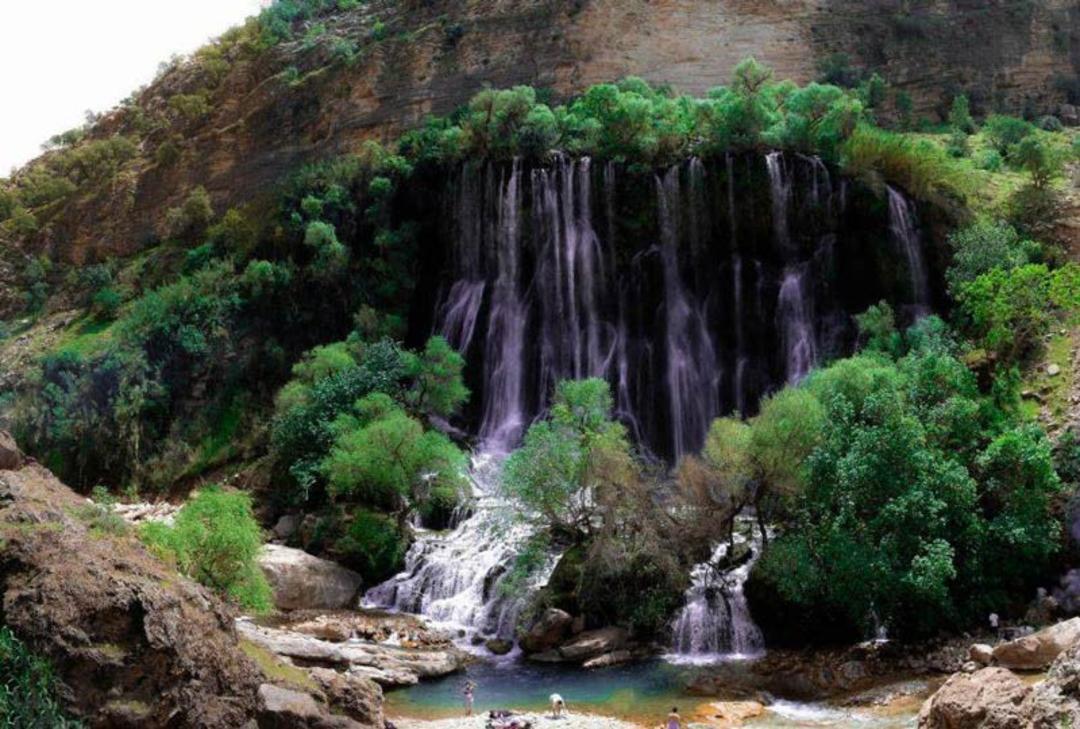 آبشار شوی لرستان از نمای روبه رو