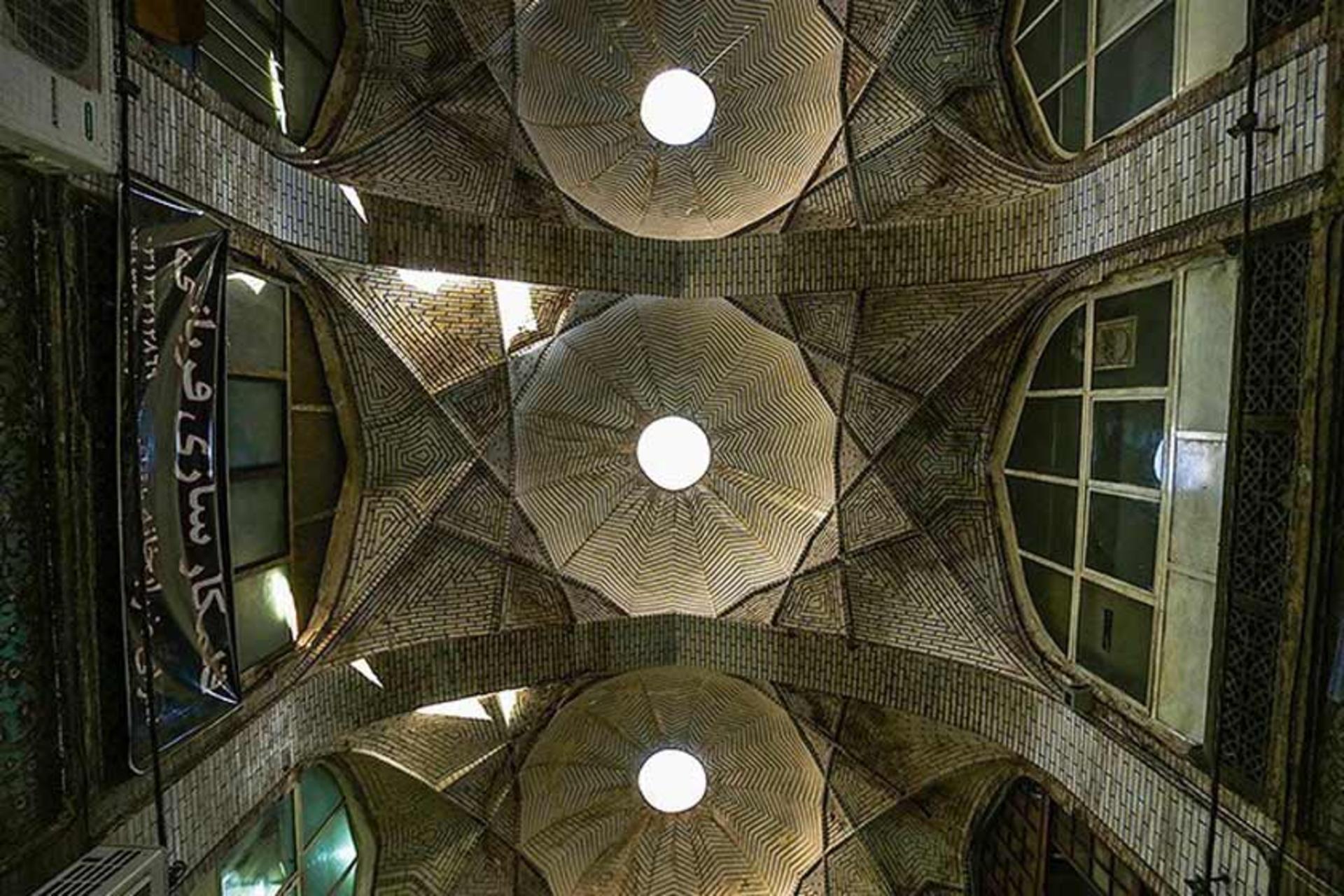 معماری سقف بازار قیصریه اصفهان