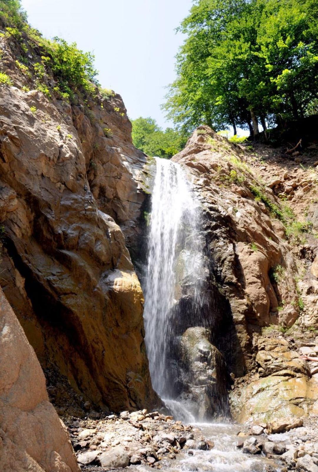 آبشار واشیار