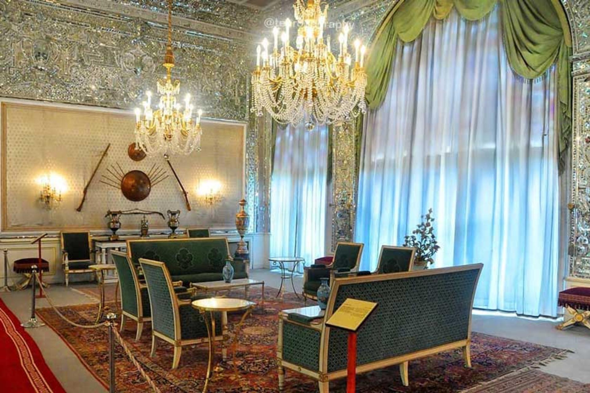 مبلمان کاخ صاحبقرانیه