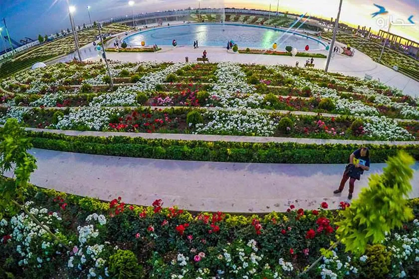 محوطه شهر آفتاب