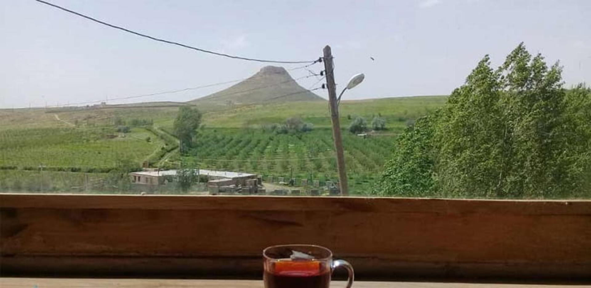 اقامتگاه بومگردی آتر