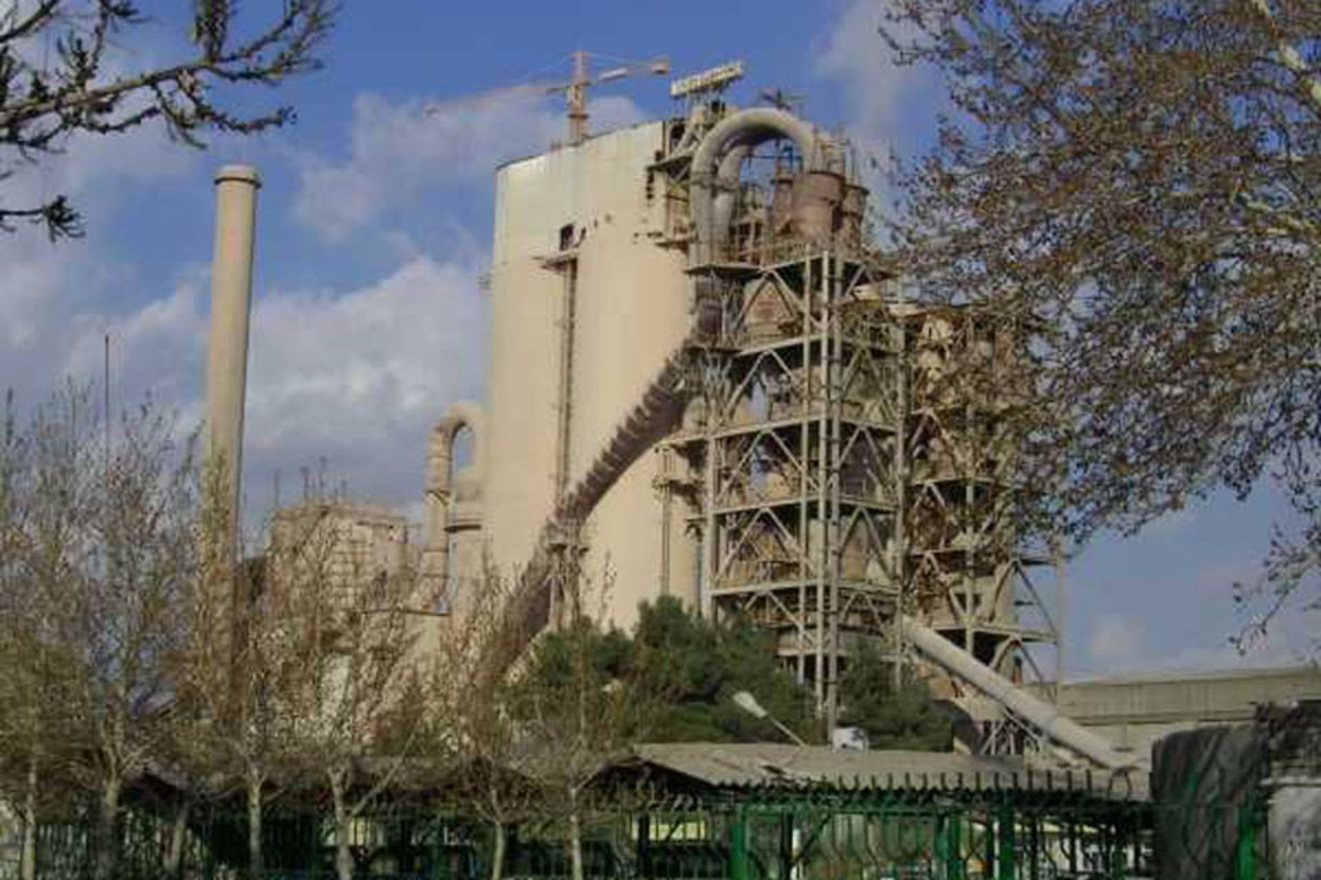 کارخانه سیمان لرستان
