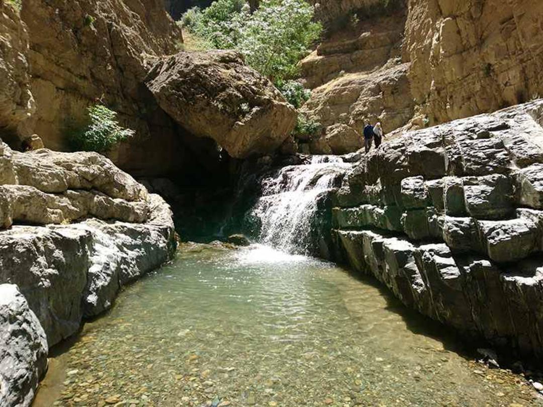 مسیر آبشار مرتفع آدران از مجموعه آبشار هفت چشمه