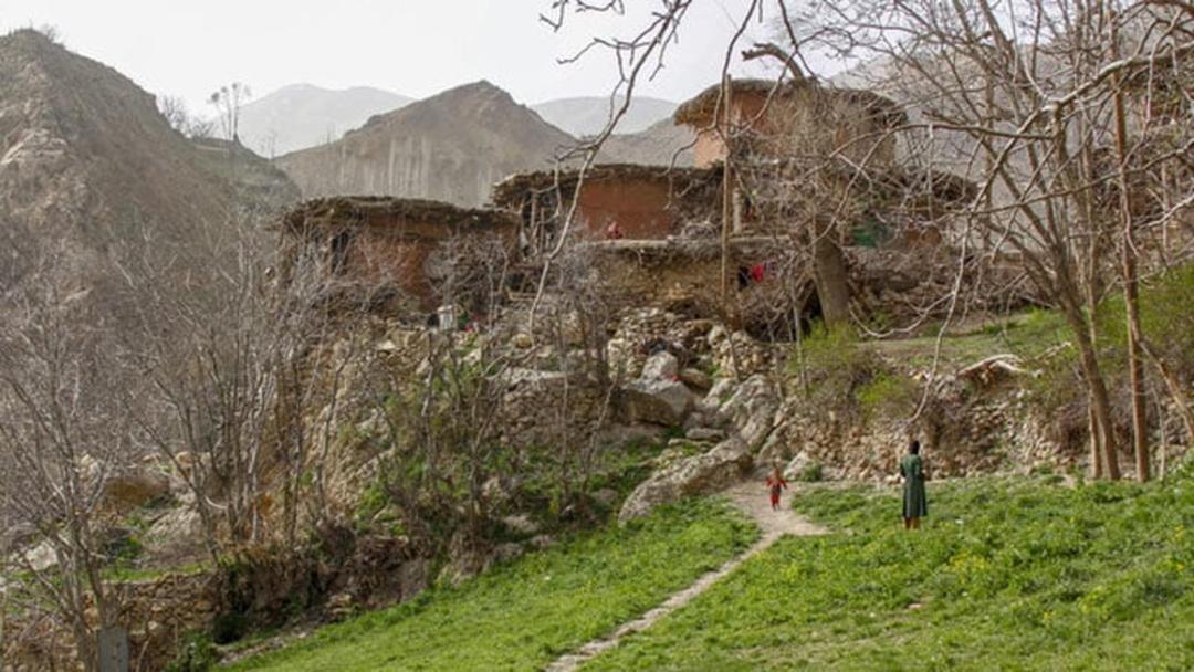 خانه های روستای سر آقا سید کوهرنگ