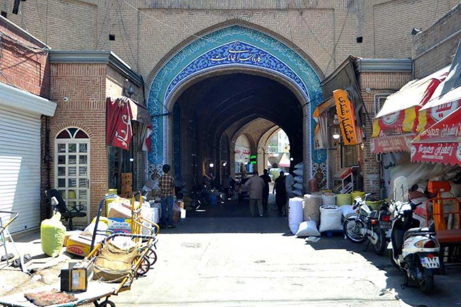 ورودی کاروانسرای خانات تهران