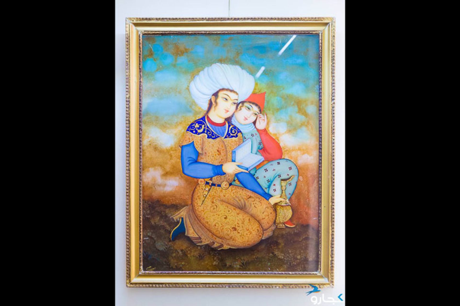مینیاتور زن نشسته با کودک، امیر رحیمی، معاصر در موزه نقاشی پشت شیشه