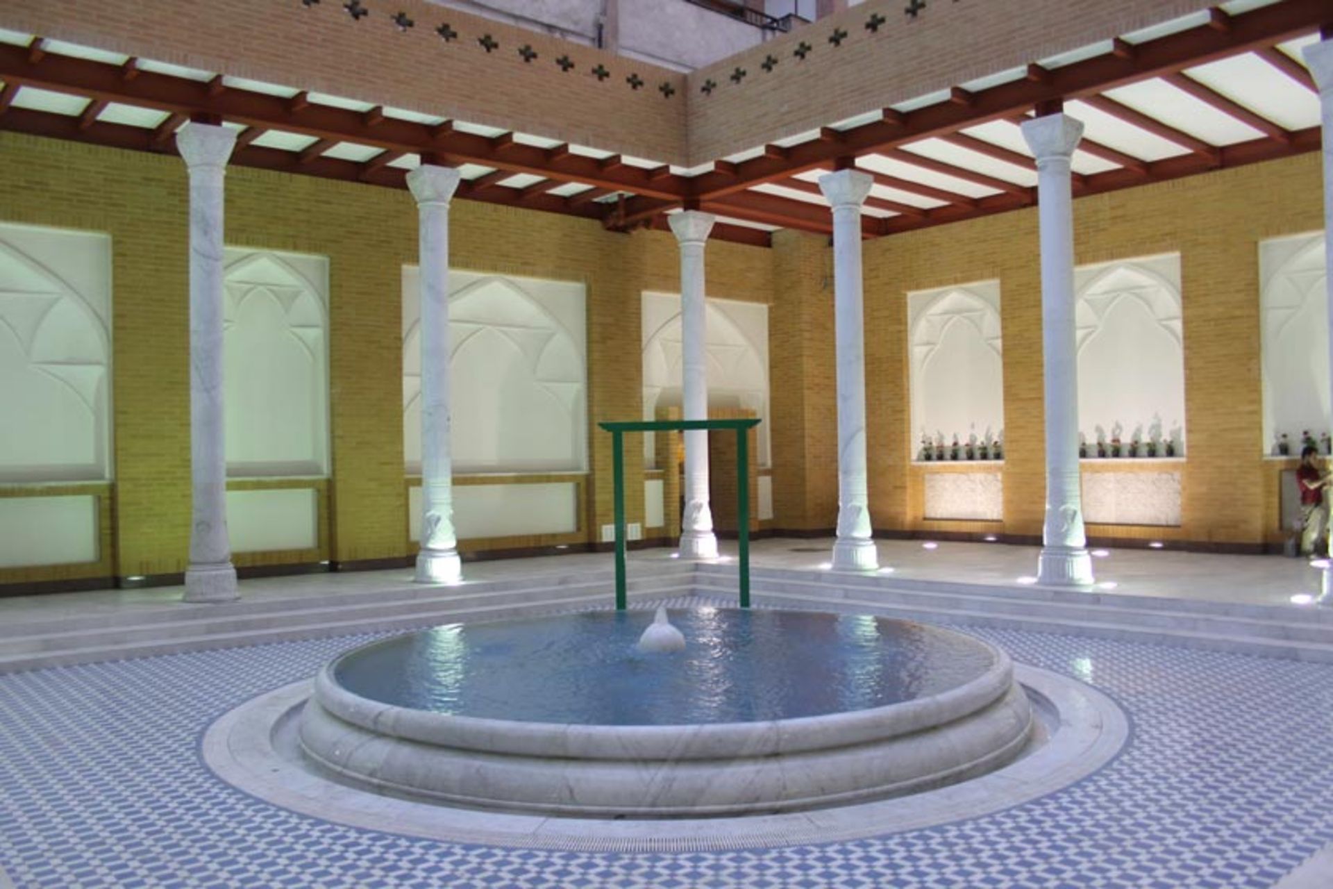 رواق هنر فرهنگستان هنر 