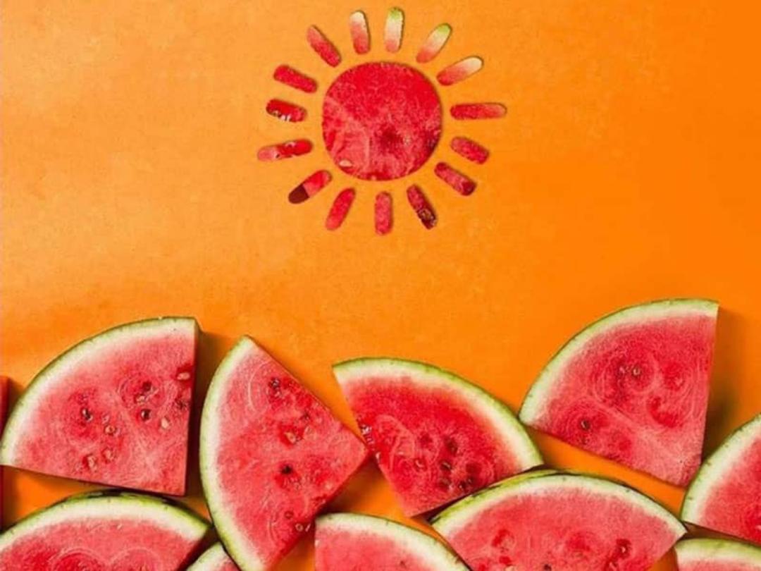 برش های هندوانه به شکل خورشید و مثلثی