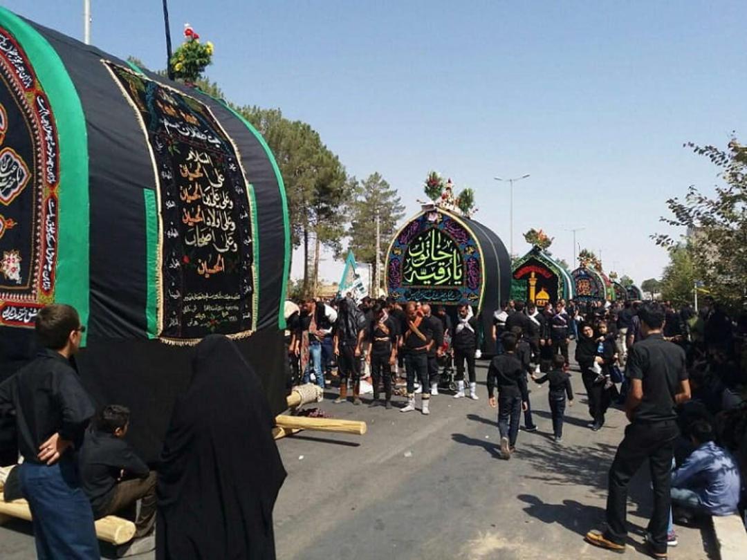 دسته نخل گردانی