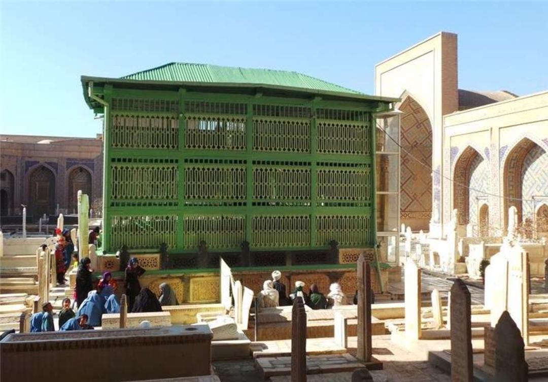 مزار پیر هرات در افغانستان