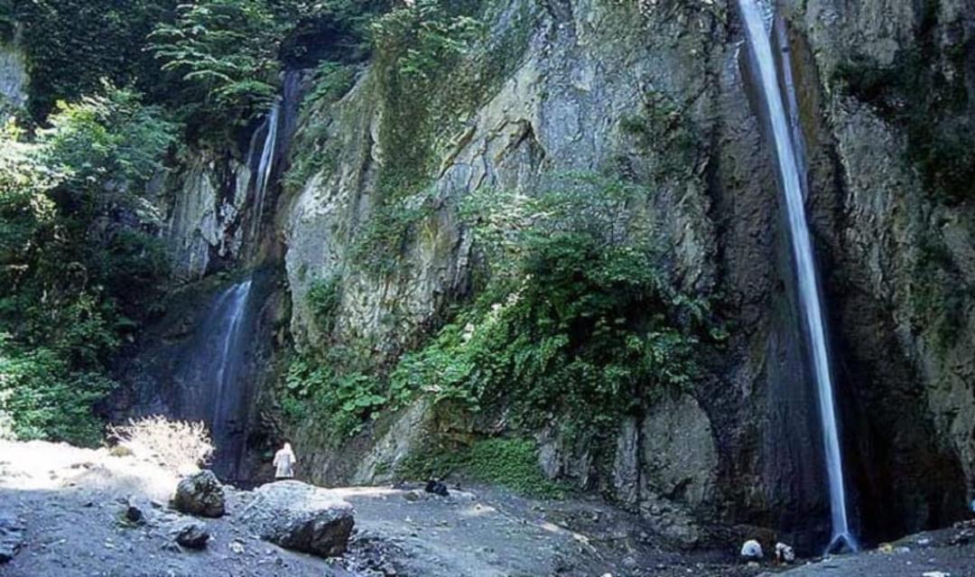 بهترین زمان سفر به روستای زیارت
