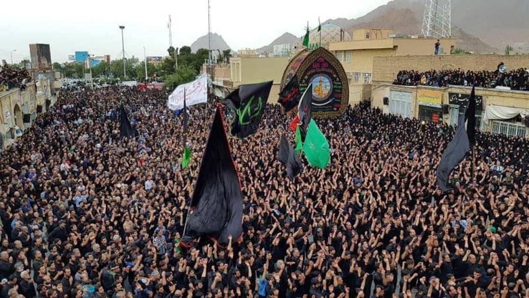 نخل گردانی در محرم