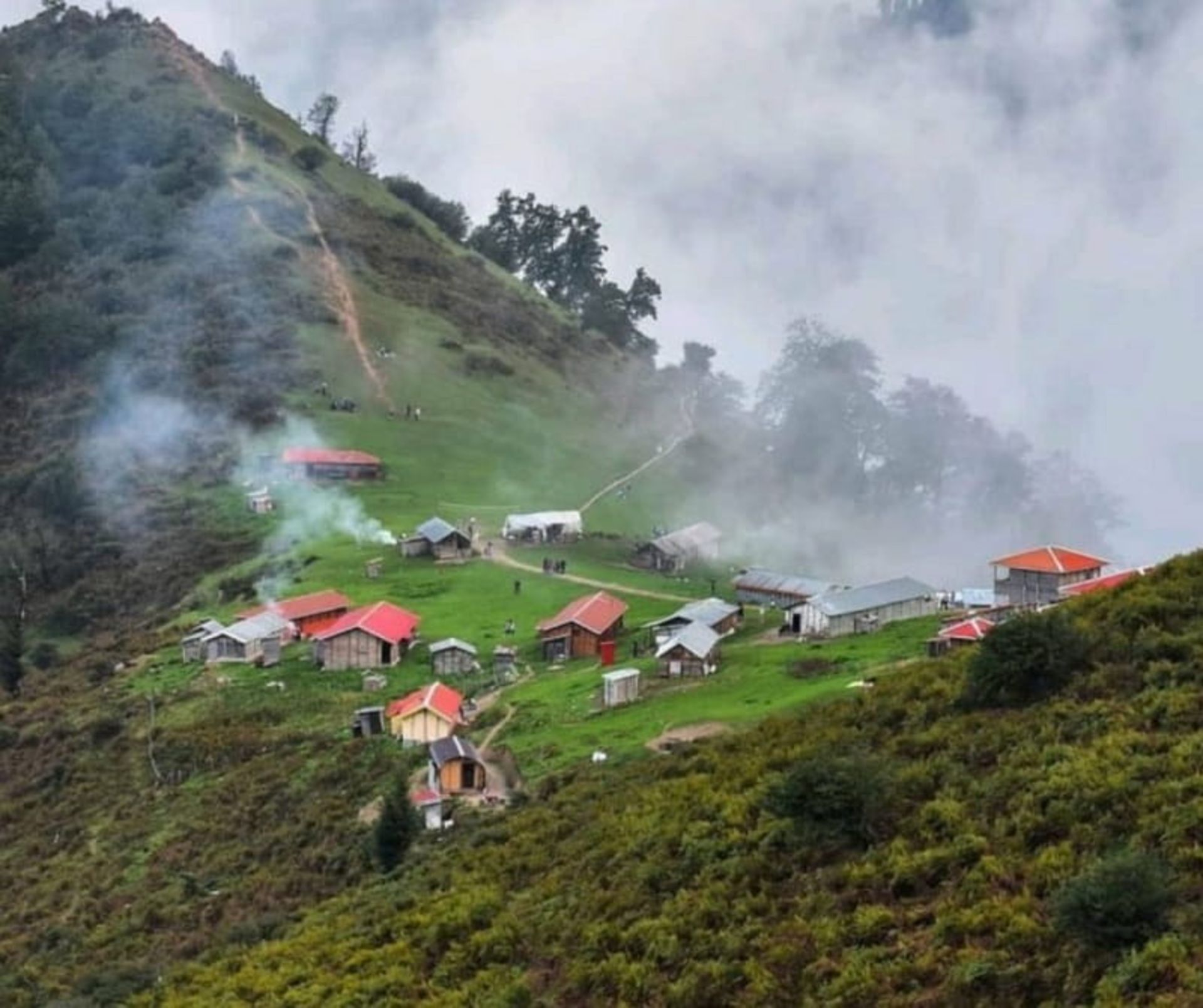 چشم انداز سرسبز ییلاق سوچاله