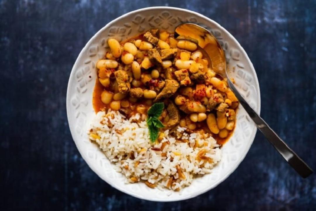 طرز تهیه خورش فاصولیه
