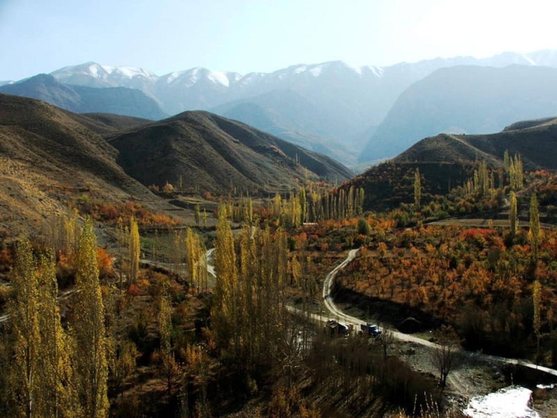 پاییز رنگارنگ روستای سله بن