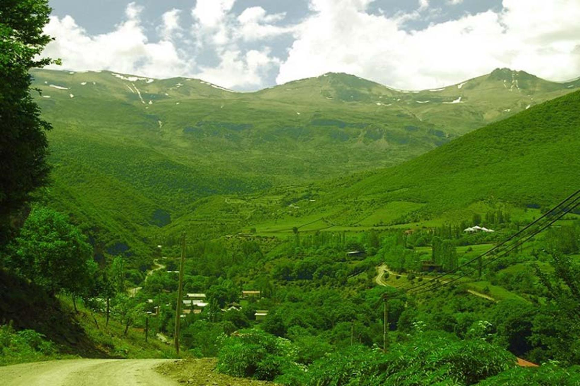 چشم‌انداز زیبای روستای کندلوس