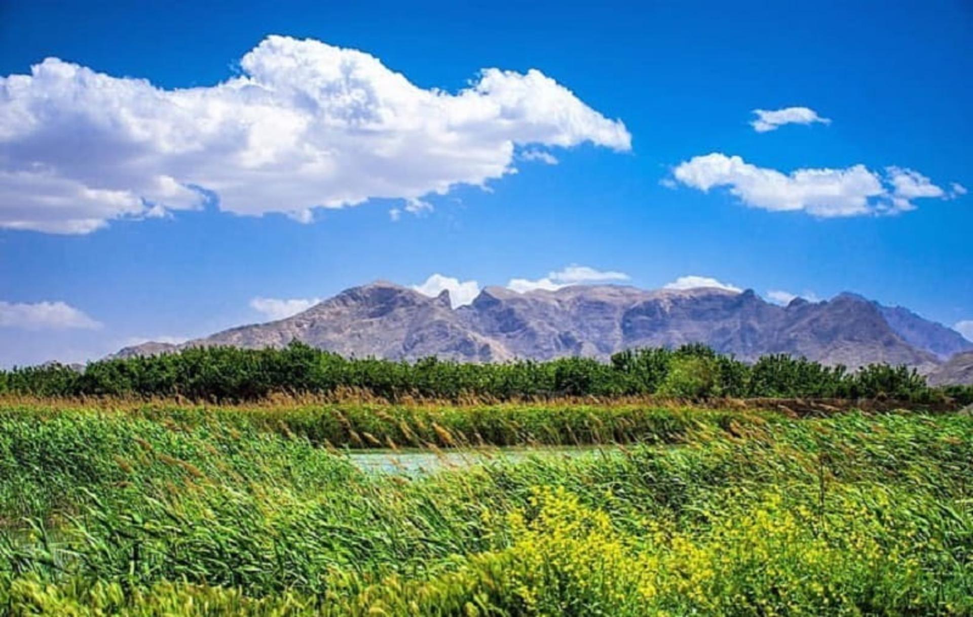 چشم اندازی زیبا از زاینده رود قدیم