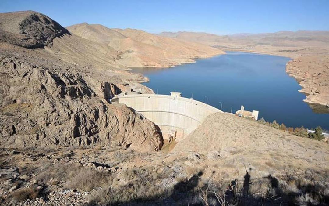 دریاچه پشت سد کارده