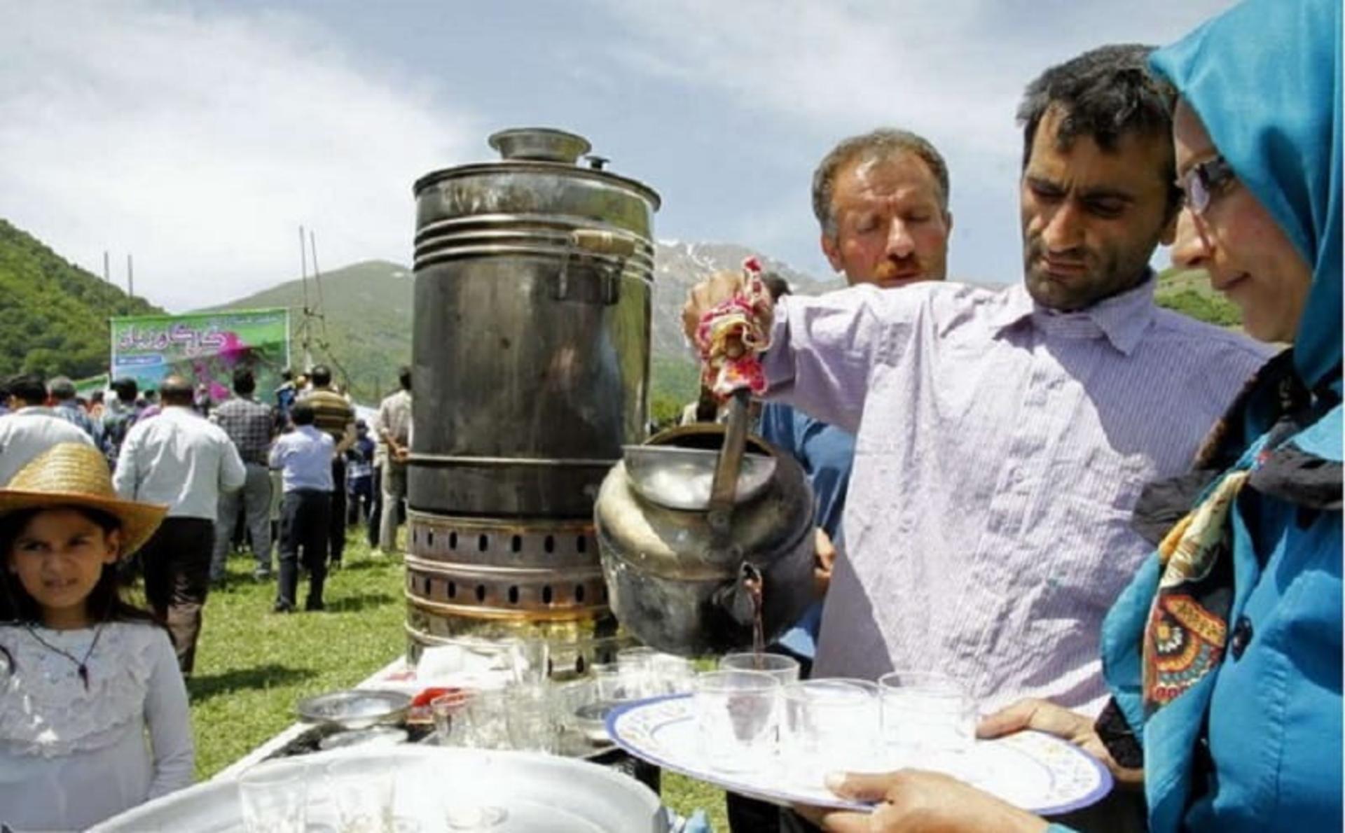 دمنوش گل‌گاوزبان