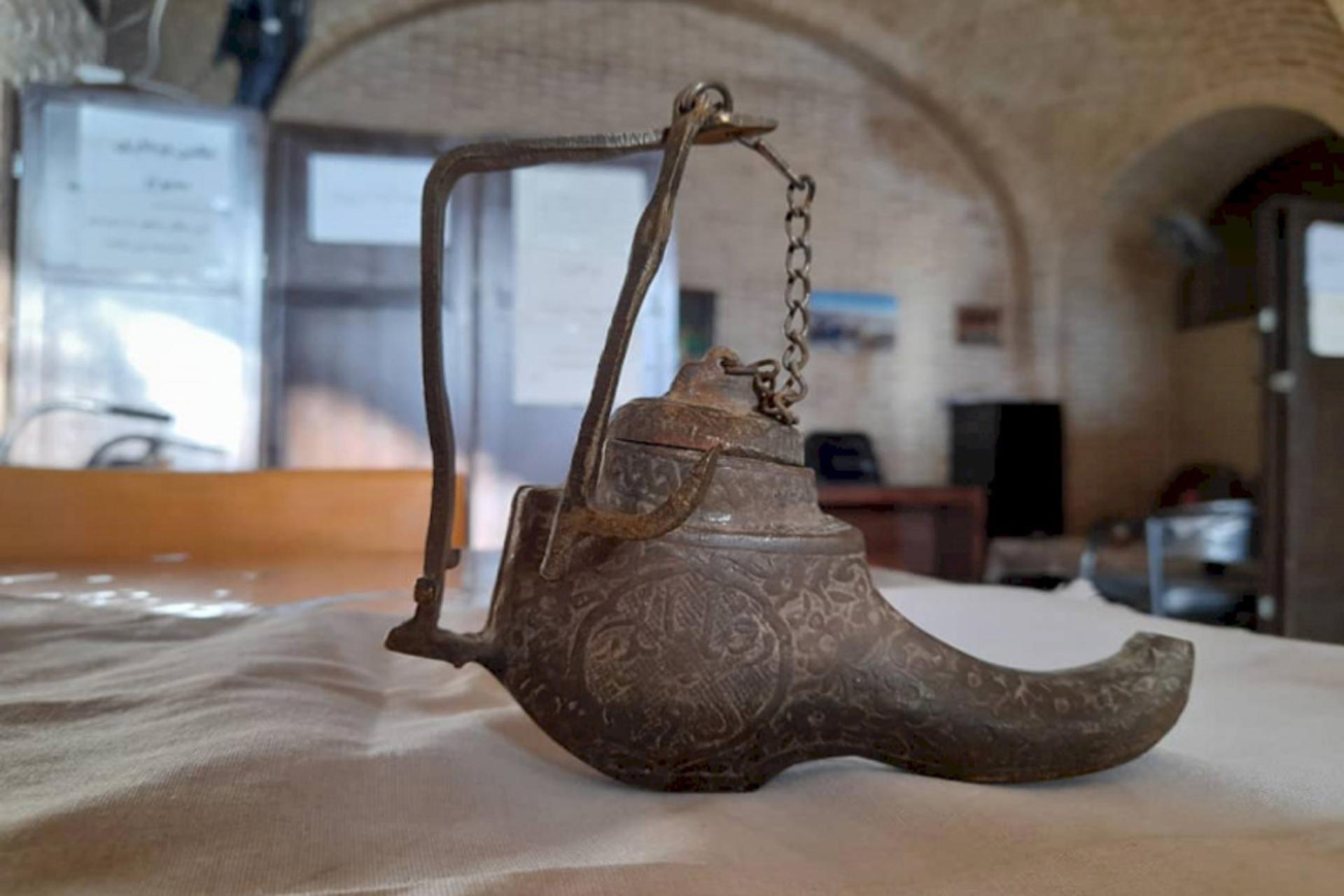 پیه‌سوز قدیمی به شکل کفش