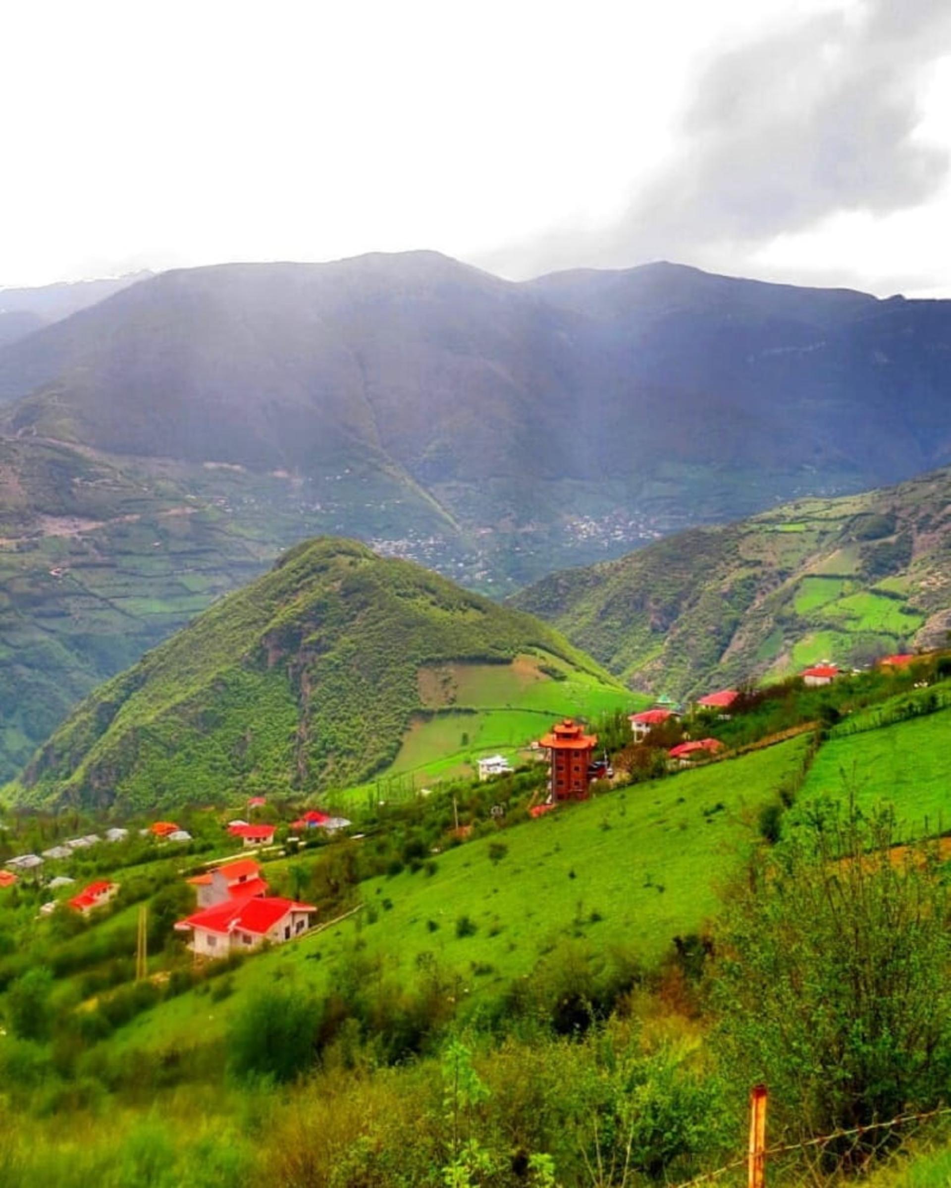 منظره ای از روستای چاک