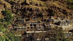 خانه‌های روستای کندوله