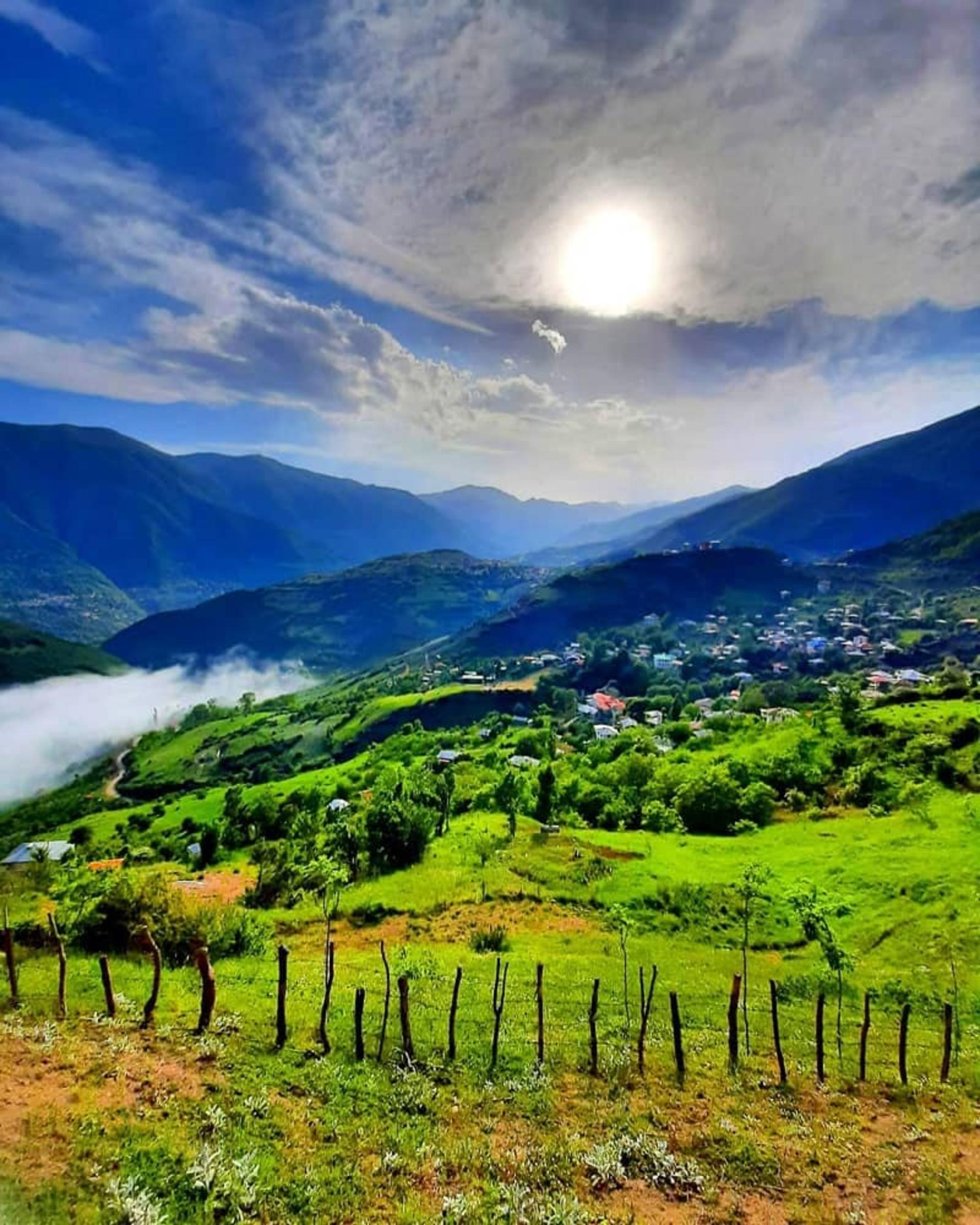 آسمان زیبای ایزکی