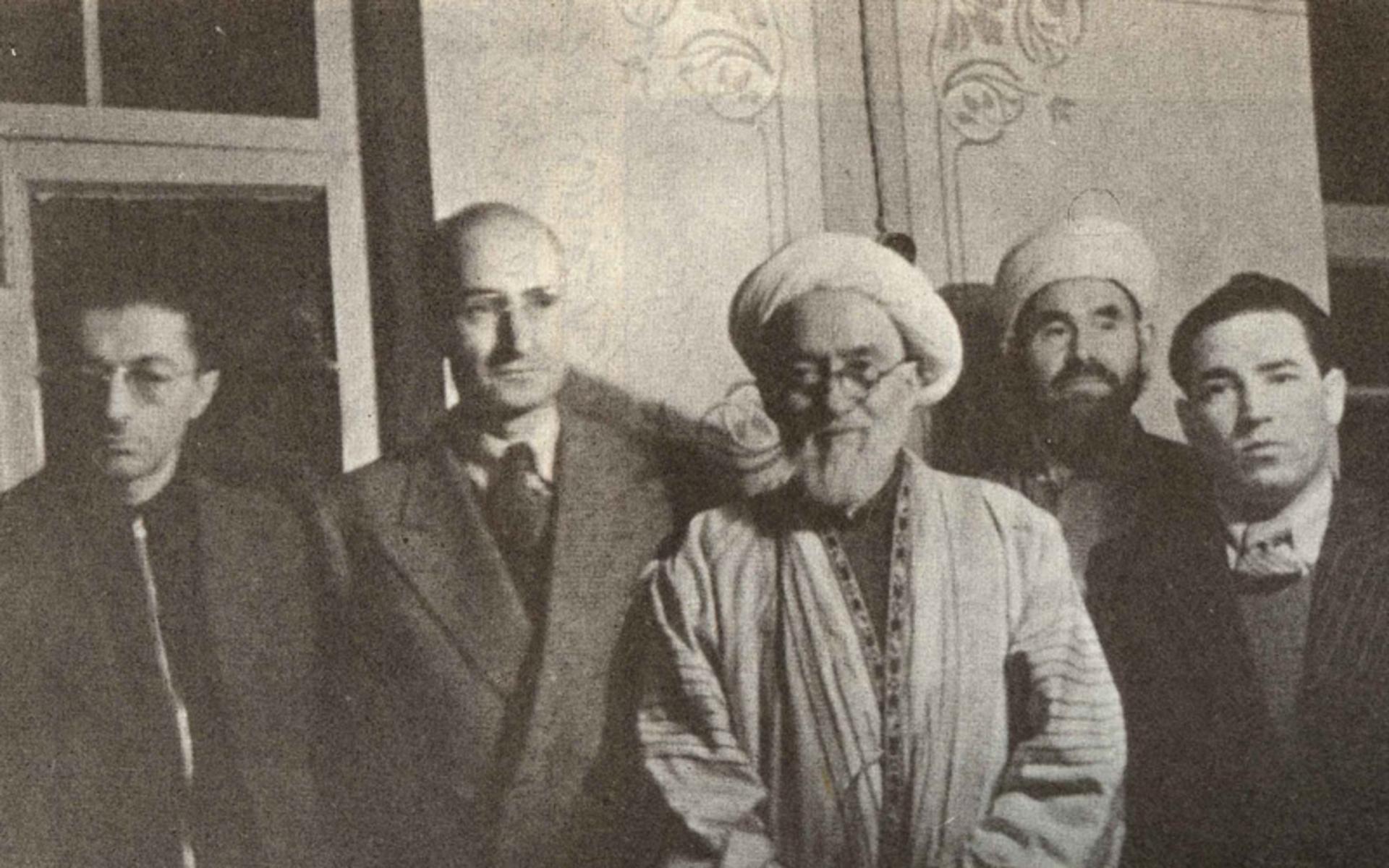صادق هدایت در تاشکند