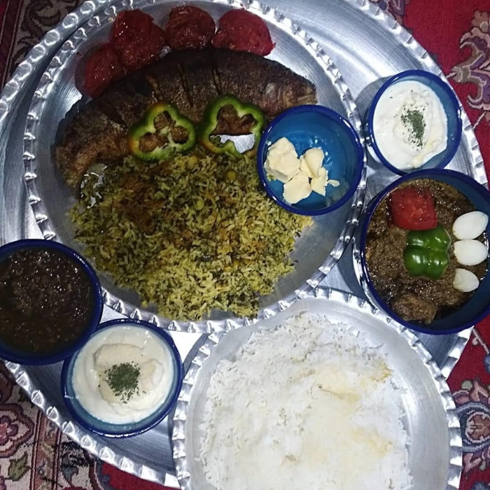 سرو غذهای محلی