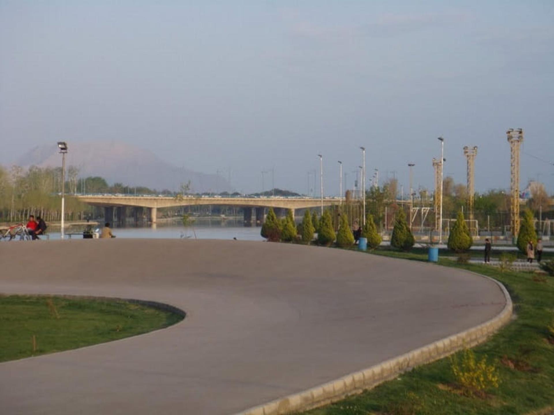 پیست دوچرخه زاینده رود اصفهان