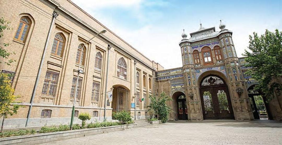 بخش ورودی میدان مشق و سردر باغ ملی از نمای پایین