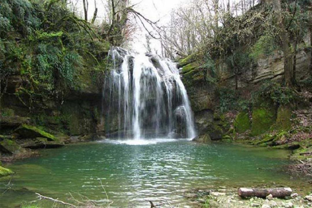 آبشار سیاسرت