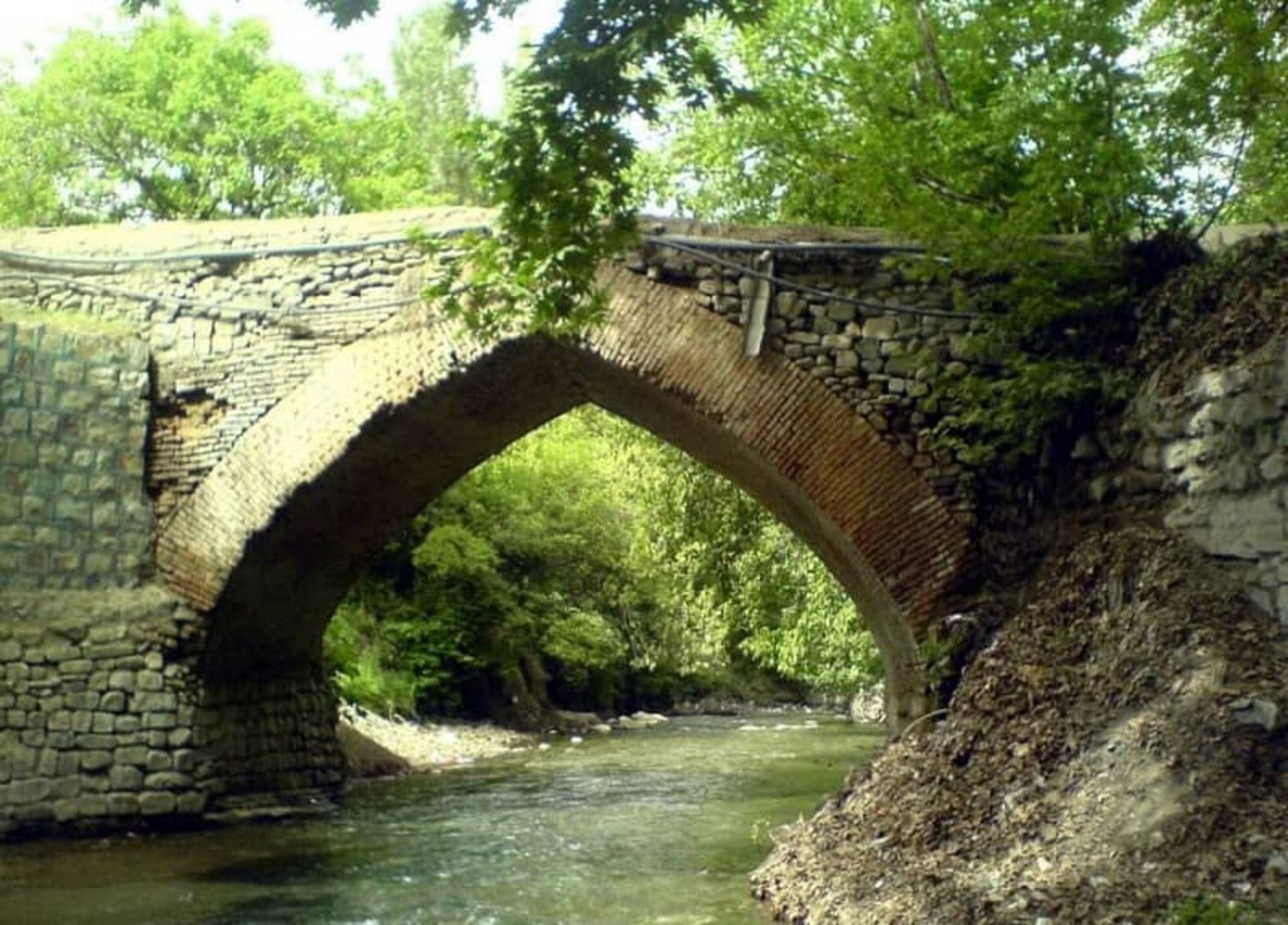 پل تاریخی برغان