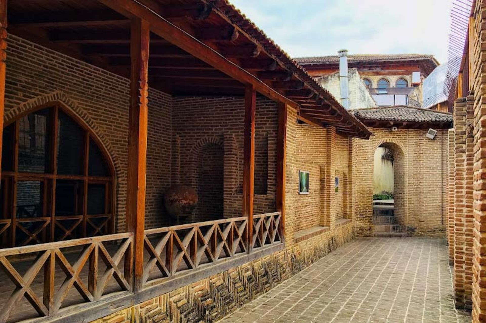 ارسی‌های خانه کلبادی ساری