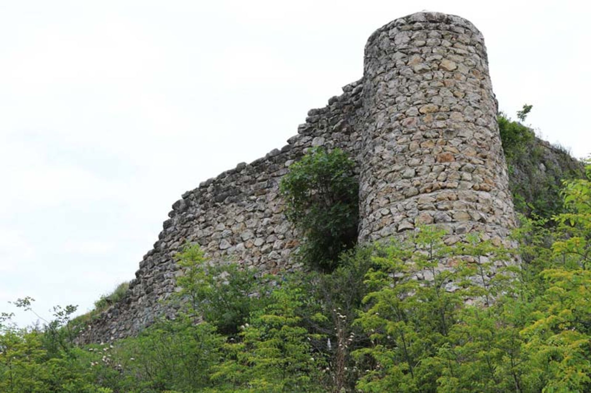قلعه مارکوه از نمای پایین